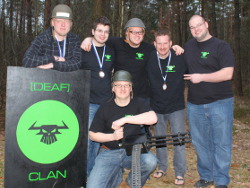 Gruppenfoto des DEAF-Clan